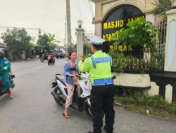 Tanpa Tilang Manual, Polres Lombok Barat Gencar Lakukan Penerangan Keliling Tertib Lalu Lintas