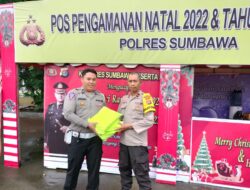 Dukung Operasional Pos Pam Nataru, Polres Sumbawa Berikan Peralatan Penunjang Tugas