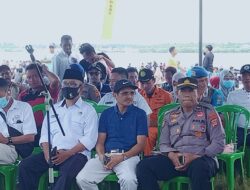 Anggota Polsek Pringgabaya Menghadiri sekaligus Pengamanan Acara pembukaan Festival Teluk Kayangan