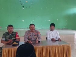 Jelang Malam Pergantian Tahun Polsek Pringgabaya Gelar Jum’at Curhat Dalam Rangka Menjalin Sinargitas Bersama Masyarakat Menciptakan Kondusifas Kamtibmas