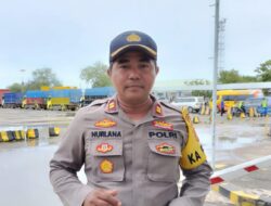 Polsek Kawasan Pelabuhan Laut Tano Sosialisasikan Tarif Angkutan Penyebrangan Lintas Tano – Kayangan