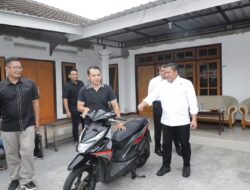 Dirreskrimum Polda NTB Kembalikan BB Kepada Pemilik Berupa Satu unit Sepeda Motor