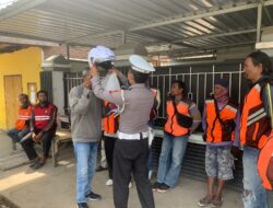Satlantas Polres Sumbawa Barat Berikan Pendidikan hukum Kepada Komunitas Ojek dan Masyarakat