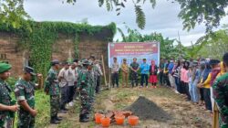 Sinergitas TNI-POLRI Dengan Masyarakat Gotong Royong Peletakan Batu Pertama Rehabilitasi RTLH