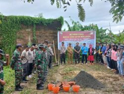 Sinergitas TNI-POLRI Dengan Masyarakat Gotong Royong Peletakan Batu Pertama Rehabilitasi RTLH