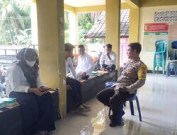 Bhabinkamtibmas Monitoring Tes Seleksi perangkat Desa Teros