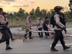 Dua Hari Diblokir, Aparat Gabungan TNI-Polri Akhirnya Berhasil Membuka Jalan di Desa Bajo Tanpa Insiden