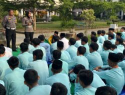 Melalui Jumat Curhat Satlantas Polres Loteng Ajak Para Pelajar Tertib Berlalu-lintas