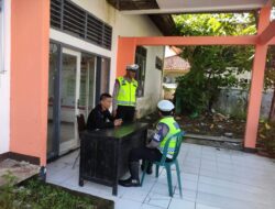 Polres Loteng perketat Pengamanan Gudang Logistik Pemilu Tahun 2024.