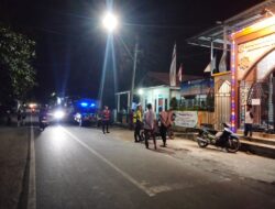 Polsek Pemenang Berikan Pengaman Sholat Tarawih