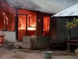 Diduga Arus Pendek Listrik, Sebuah Rumah Dilalap Si Jago Merah
