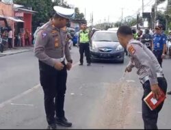 Polisi Olah TKP Kecelakaan Maut di Simpang Tiga Pasar Kebon Roek Ampenan