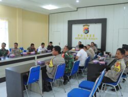 Tiga pilar pemerintahan Desa ikuti penyuluhan penanggulangan Terorisme dan Intoleransi secara virtual di Polres Sumbawa Barat