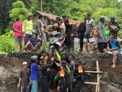 Sigap, Batalyon C Brimob Polda NTB Bantu Warga Terdampak Banjir Bima