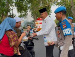 Bid propam Polda NTB Berbagi Takjil, Wujud Kepedulian di Bulan Ramadhan