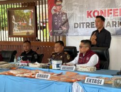 1,5 Kg Sabu, 33 Kg Ganja, dan 298 Ekstasi Dimusnahkan Polda NTB