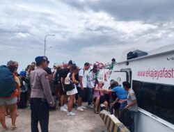 Sat Polair Polres Lombok Utara Laksanakan Giat Cipta Kondisi di Pantai dan Pelabuhan Wisata Jelang Event MotoGP 2025