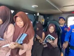 Ditpolairud Polda NTB dan Sat Polairud Polres Dompu Hadirkan Perpustakaan Terapung yang memukau Siswa SMPN 01 Pekat