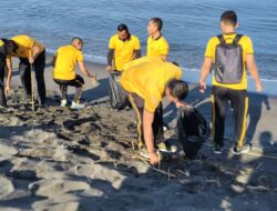 Pantai Cantik di Kota Mataram Jadi Sasaran Kegiatan Bersih Pantai