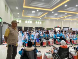 Polisi Kawal Ketat Keberangkatan Jamaah Haji Kloter 8 Asal Lombok Barat