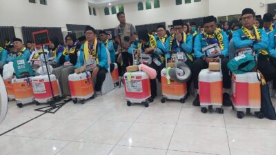 Polisi Amankan dan Kawal Keberangkatan Jamaah Haji Kloter 10 Asal Mataram