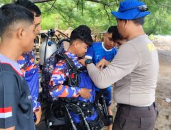 Latihan SAR di Pantai Cemara, Ditpolairud Polda NTB Asah Teknik Penyelamatan di Laut