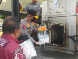Tangkap 574 Bandar Narkoba, Polda NTB Musnahkan 2,4 Kg Shabu dan Ribuan Botol Mira
