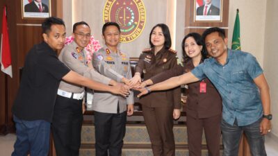 Kapolres Lombok Timur Jalin Silaturahmi ke Kejaksaan Negeri Selong, Perkuat Sinergitas Penegakan Hukum