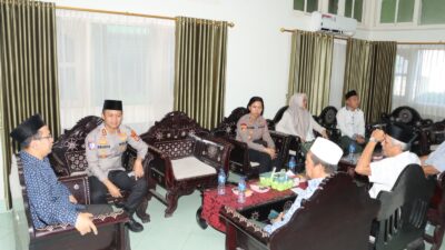  Jalin Silaturahmi Dengan Pengurus Yayasan Hamzanwadi NWDI Pancor, Perkuat Sinergi Menjaga Kamtibmas