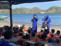 Ditpolairud Polda NTB Kenalkan Peralatan SAR Selam Polri kepada Siswa Sekolah Alam Sayang Ibu